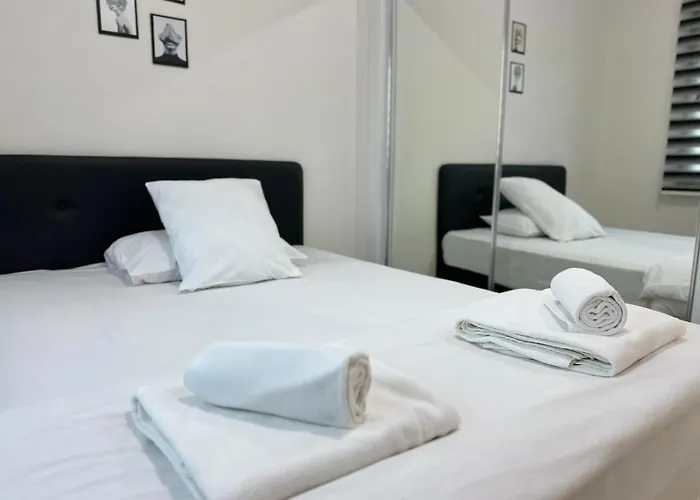 Appartamento Salamis Garden - Luxury 2 Bedroom - Yenibogazici *