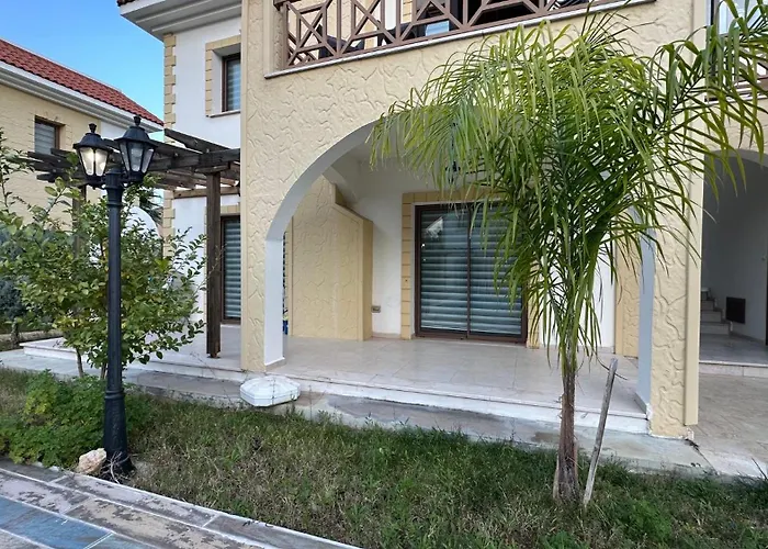 Apartment Salamis Garden - Luxury 2 Bedroom - Yenibogazici